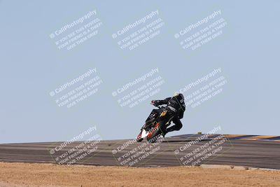 media/Feb-06-2025-Racers Edge (Thu) [[c17ed6f7b1]]/2-B Group/Session 4 End (Turn 10 Backside)/